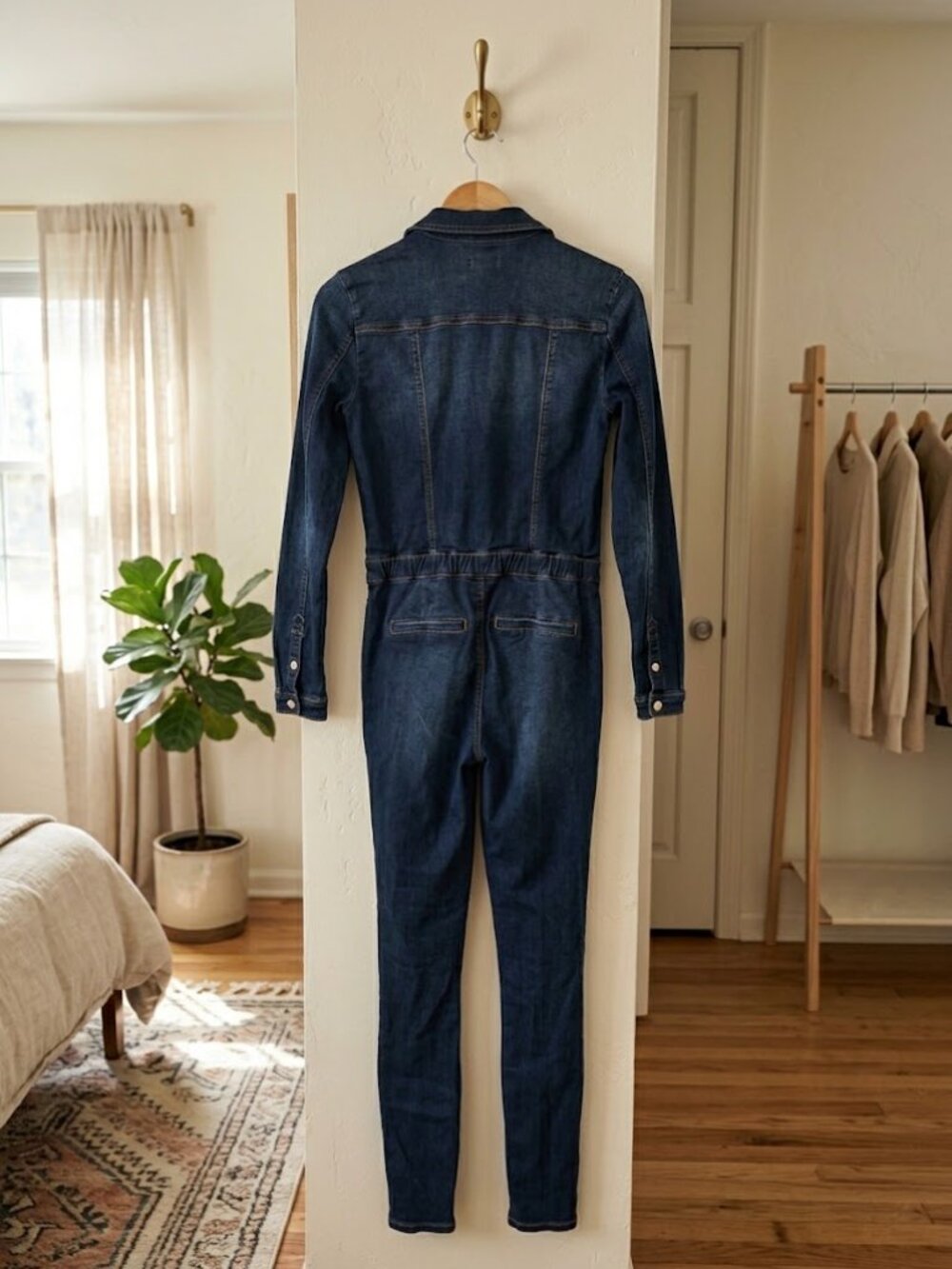 Bebe 3/4 Long Sleeve Medium Dark Wash Denim Jean Jumpsuit Size 6 - Picture 8 of 8